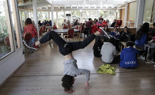 Esaem Escuela Superior De Artes Escénicas De Málaga Málaga